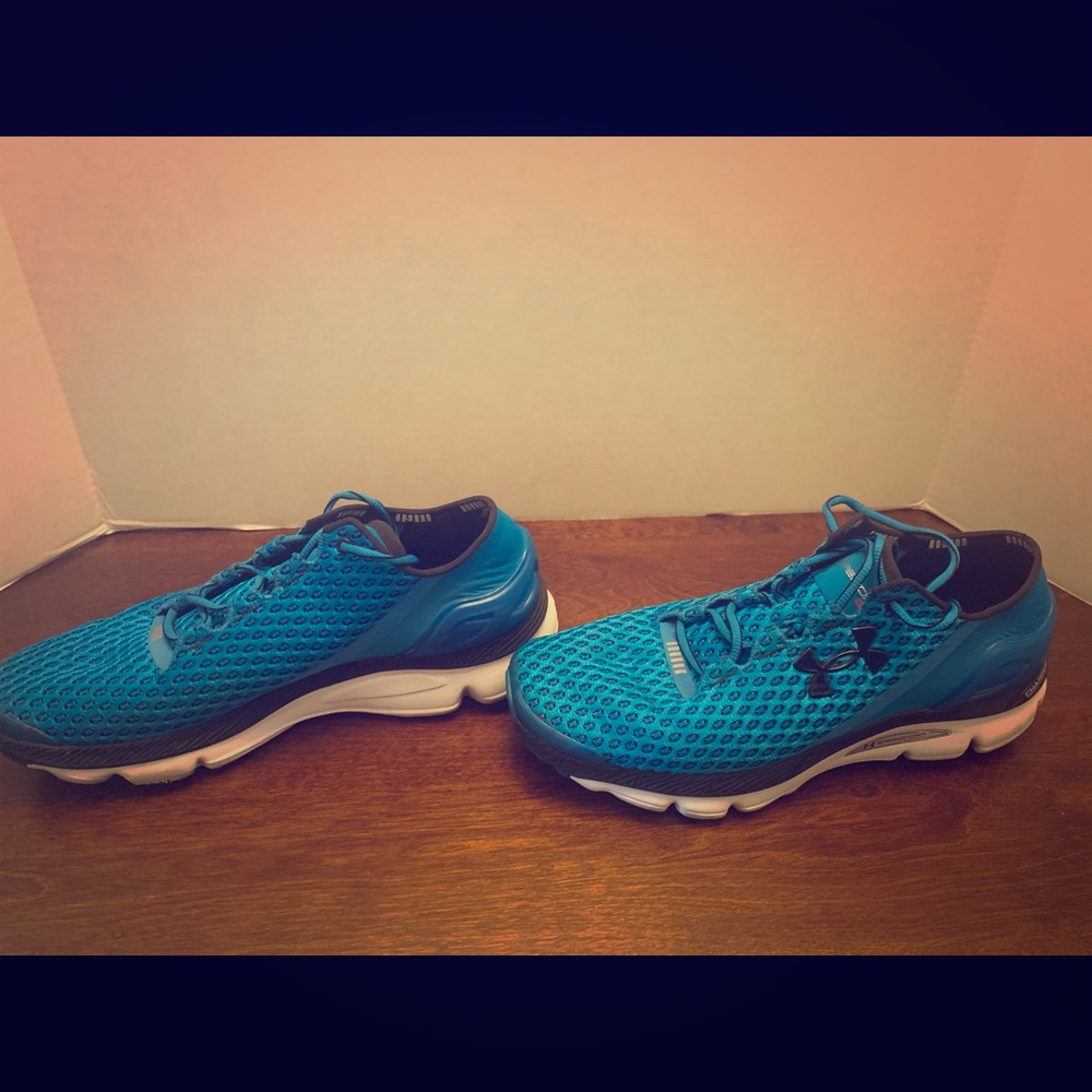 Men’s Blue Speedform Gemini Shoes size 10.5